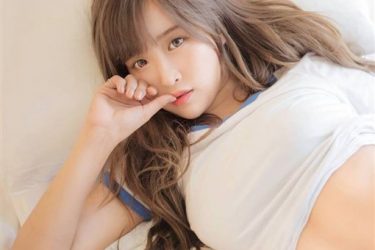小云宝宝露雪乳「超诚意道歉照」曝光 网友晕船:原谅你! - 逸尤格