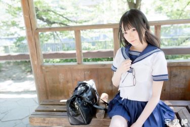 今日妹子图 20191010 教室里的学生妹(30P) - 逸尤格