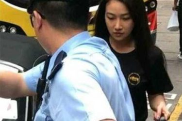 香港违停保时捷美女身份竟然是果模 - 逸尤格