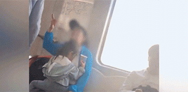 女子地铁抱娃占两座 乘客劝阻反被骂“脑子有病” - 逸尤格