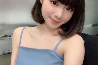 短发甜美正妹香儿xiianger 白嫩大球炸裂上衣! - 逸尤格