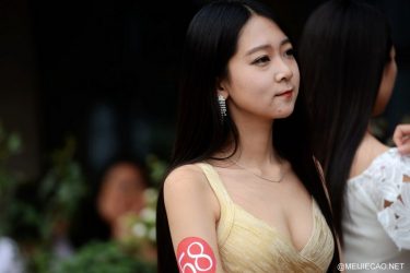 山东济南在校女学生参加超模大赛 颜值低遭网友吐槽 - 逸尤格
