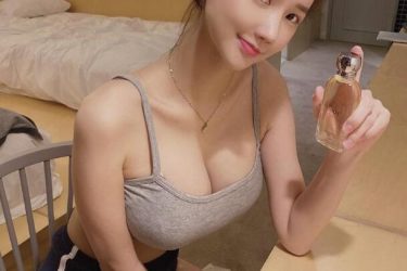 ins上的韩国红人DJ Miu,完美身材也就这样了吧? - 逸尤格