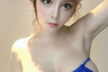 辣模(陈香菱)比基尼布料太少疑露点 吸上万人观看 - 逸尤格