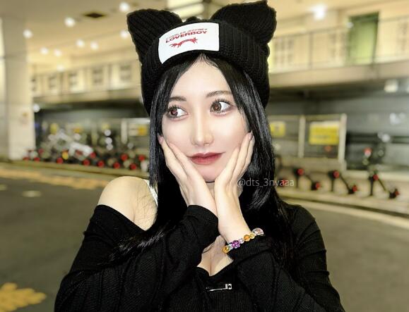 若月みいな(若月美衣奈)宣布引退,为什么不干了? - 逸尤格
