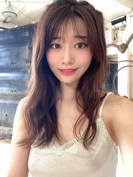 三位美女教师「肉体授业」精选强片推荐封面及内容欣赏 - 逸尤格