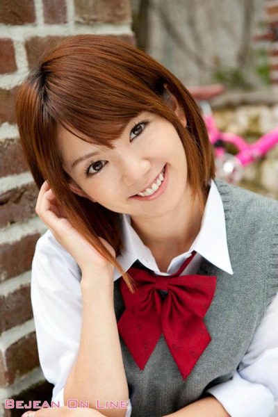 C乃短发小只马正妹《希美真由》精选作品推荐封面及内容欣赏 - 逸尤格