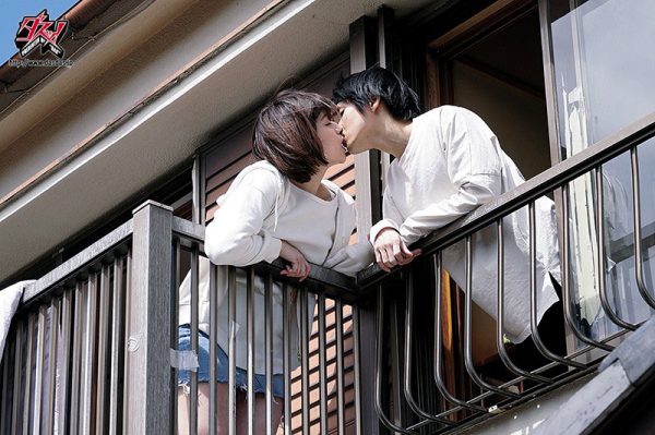 「暴露出欲望的中出记录」系列作品推荐封面及内容欣赏 - 逸尤格