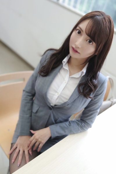 八蜜凛最新作品ipx-985封面及内容欣赏 - 逸尤格