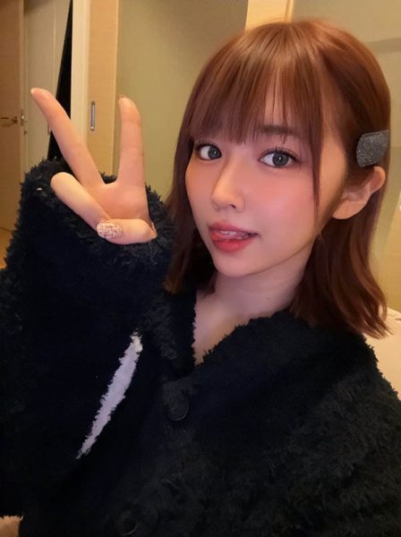 胸奴必追写真女星《松本菜奈实》最新作品推荐封面及内容欣赏 - 逸尤格
