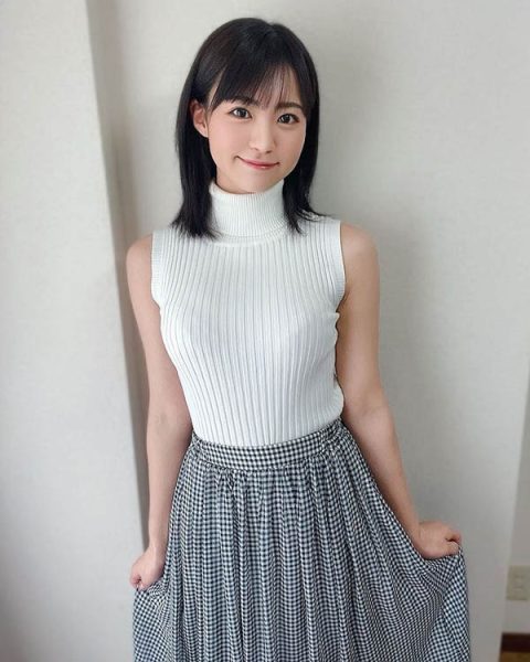 暗黑界国民美少女《东条夏》最新作品推荐封面及内容欣赏 - 逸尤格