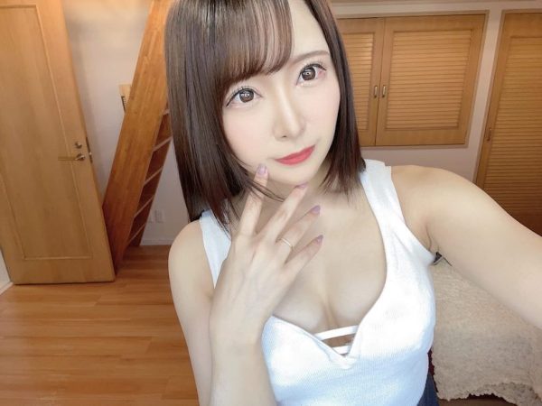 最强E乃眼镜娘「佐藤乃乃果」最新作品推荐封面及内容欣赏 - 逸尤格