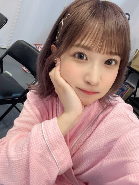 可爱小只马萝莉正妹《荣川乃亚》精选作品推荐封面及内容欣赏 - 逸尤格