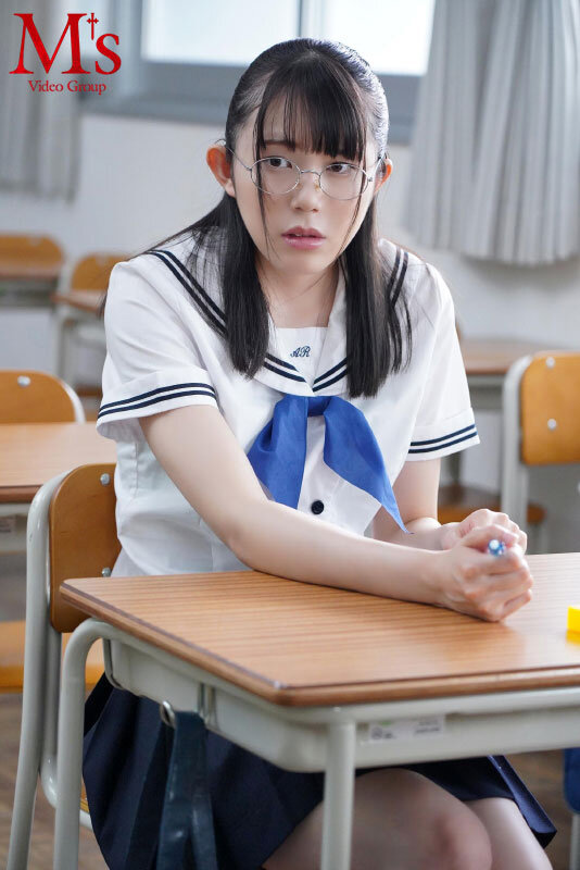 「我被恋母情结的大叔玩弄了胸部」系列作品推荐封面及内容欣赏 - 逸尤格