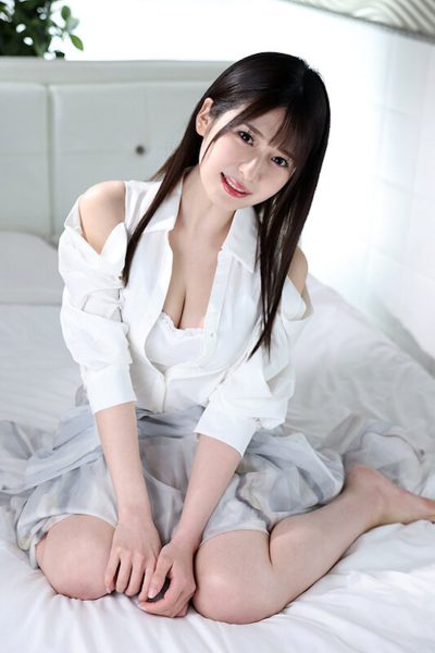 解放超色本性的美乳妹《优梨舞奈》精选作品推荐封面及内容欣赏 - 逸尤格