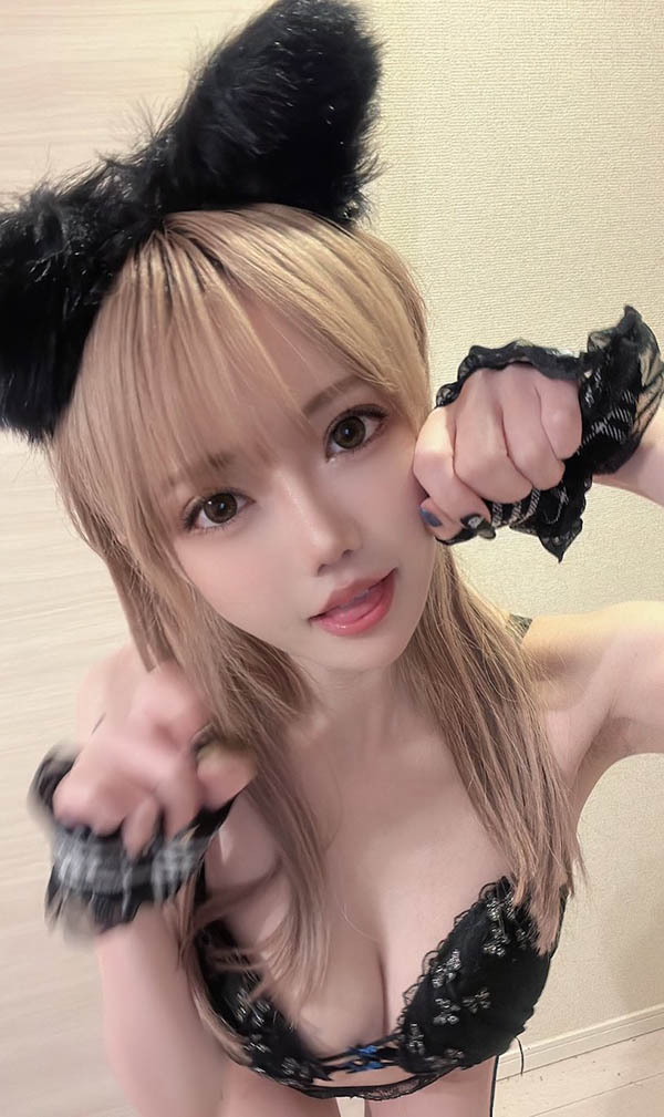 图片[2] - 超火辣体育主播女星《丽央奈》精选作品推荐封面及内容欣赏 - 逸尤格