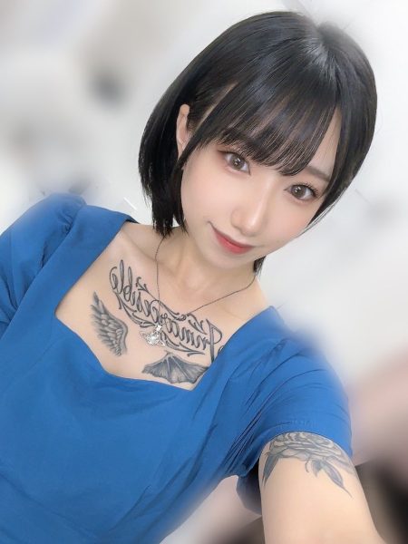 短发刺青辣妹《柊优希》精选作品推荐封面及内容欣赏 - 逸尤格