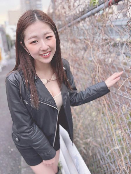 I罩杯诱惑大奶人妻《七原纱由》精选作品推荐封面及内容欣赏 - 逸尤格