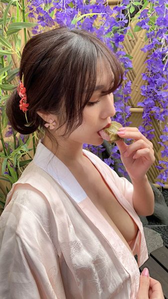 奇迹的恵体《上羽绚》精选作品推荐封面及内容欣赏 - 逸尤格