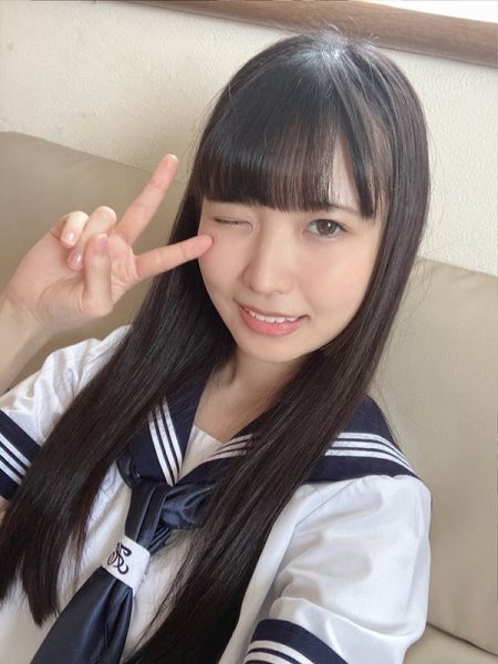 JK美少女《希咲那奈》精选作品推荐封面及内容欣赏 - 逸尤格