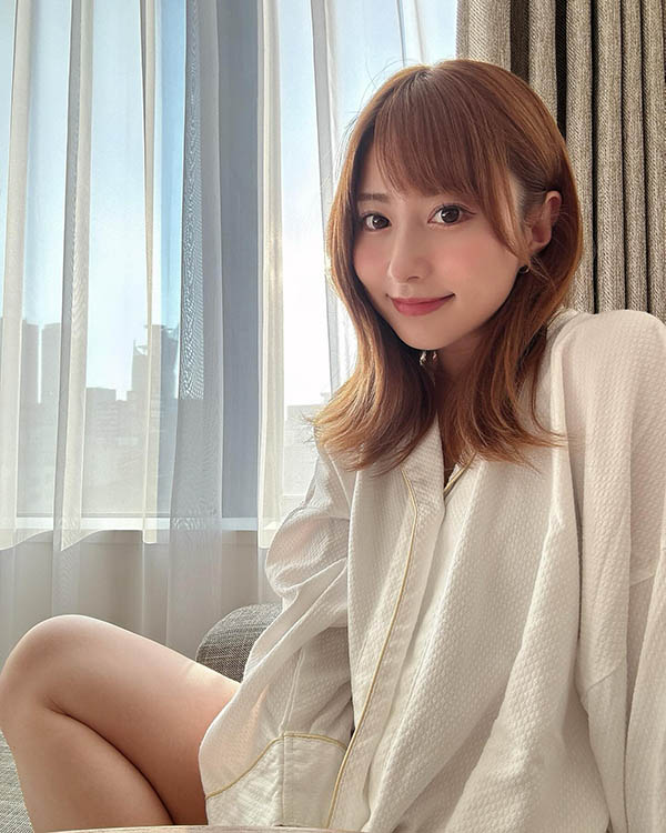 暗黑巨乳萝莉《成濑心美》精选作品推荐封面及内容欣赏 - 逸尤格