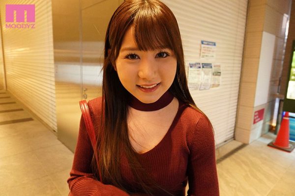日法混血正妹《爱花由美》精选作品推荐封面及内容欣赏 - 逸尤格