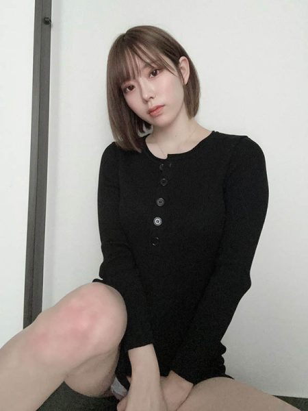 前偶像暗黑女星《朝日铃》精选作品推荐封面及内容欣赏 - 逸尤格