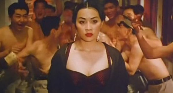 从果贩到教父:《岁月风云之上海皇帝》的枭雄沉浮录 - 逸尤格
